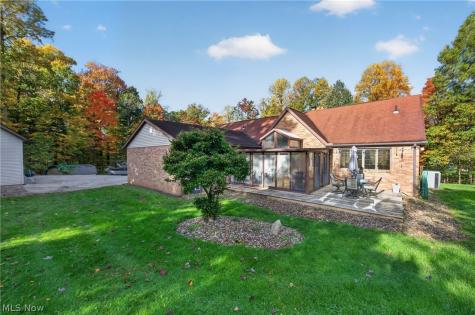 5900 Timber Avenue Louisville OH 44641