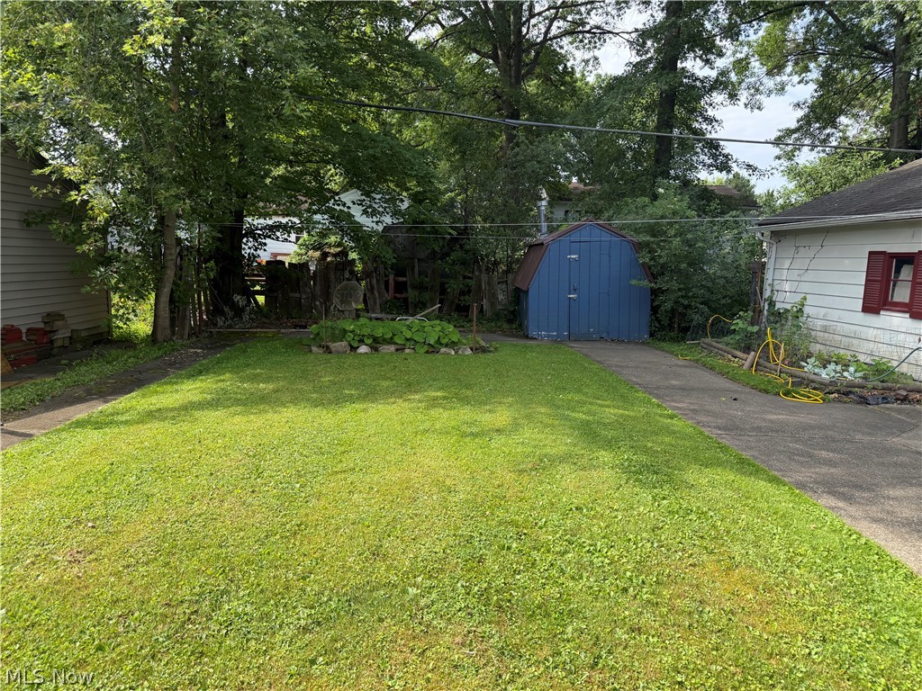 2843 Linda Drive NW Warren OH 44485