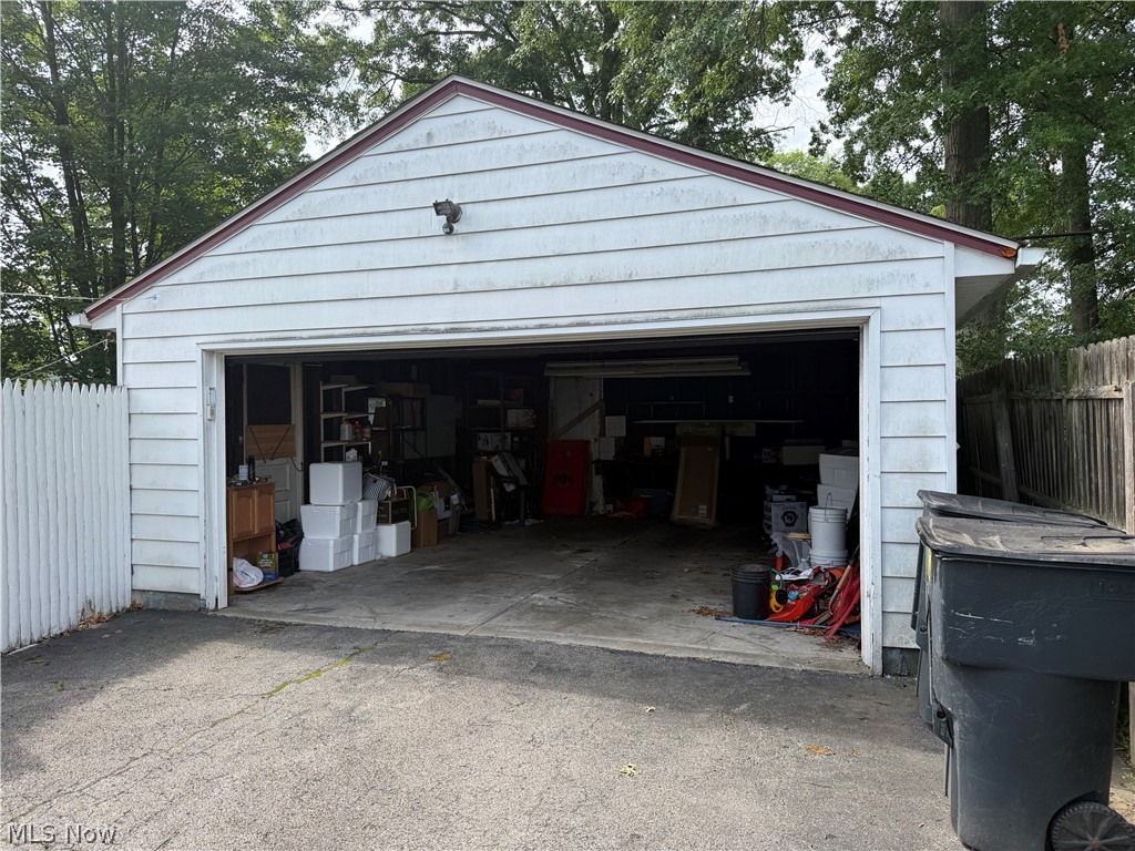 2843 Linda Drive NW Warren OH 44485