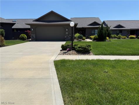 9154 Pleasant Ridge Circle North Ridgeville OH 44039