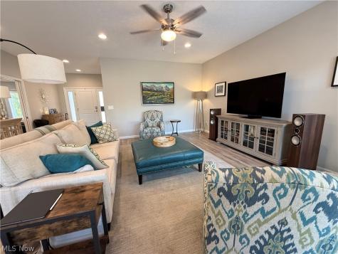 9154 Pleasant Ridge Circle North Ridgeville OH 44039