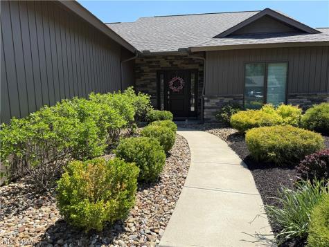 9154 Pleasant Ridge Circle North Ridgeville OH 44039