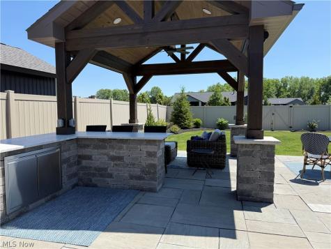 9154 Pleasant Ridge Circle North Ridgeville OH 44039