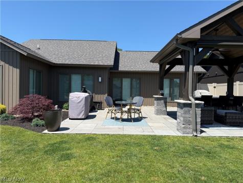 9154 Pleasant Ridge Circle North Ridgeville OH 44039