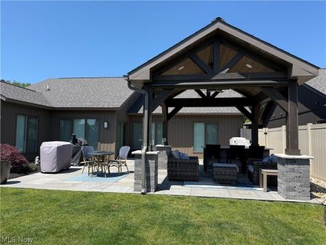 9154 Pleasant Ridge Circle North Ridgeville OH 44039