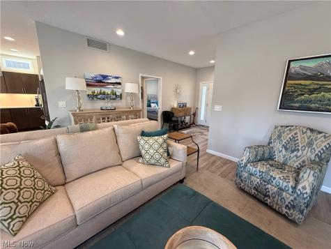 9154 Pleasant Ridge Circle North Ridgeville OH 44039