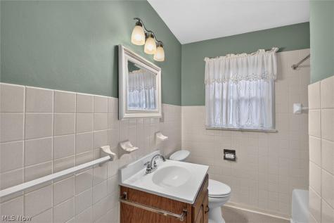 241 Montrose Way Wellington OH 44090