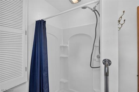 241 Montrose Way Wellington OH 44090