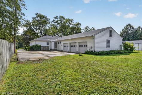 241 Montrose Way Wellington OH 44090