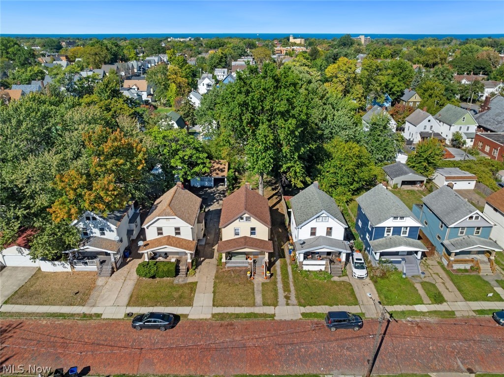 9902 Zimmer Avenue Cleveland OH 44102