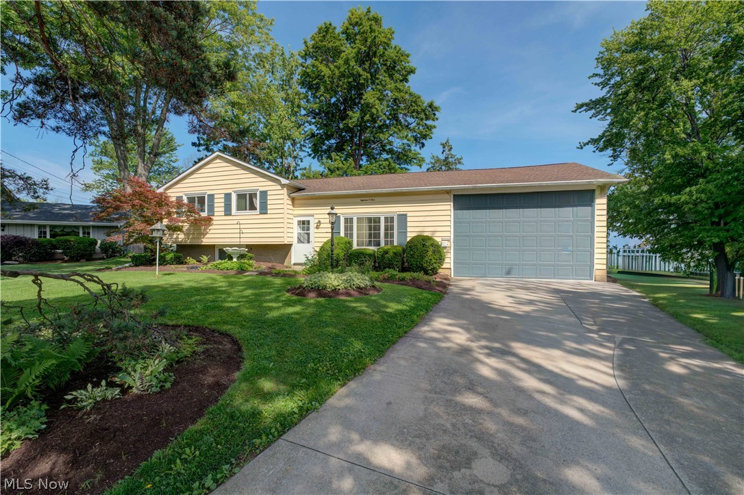 1804 W 44th Street Lorain OH 44053