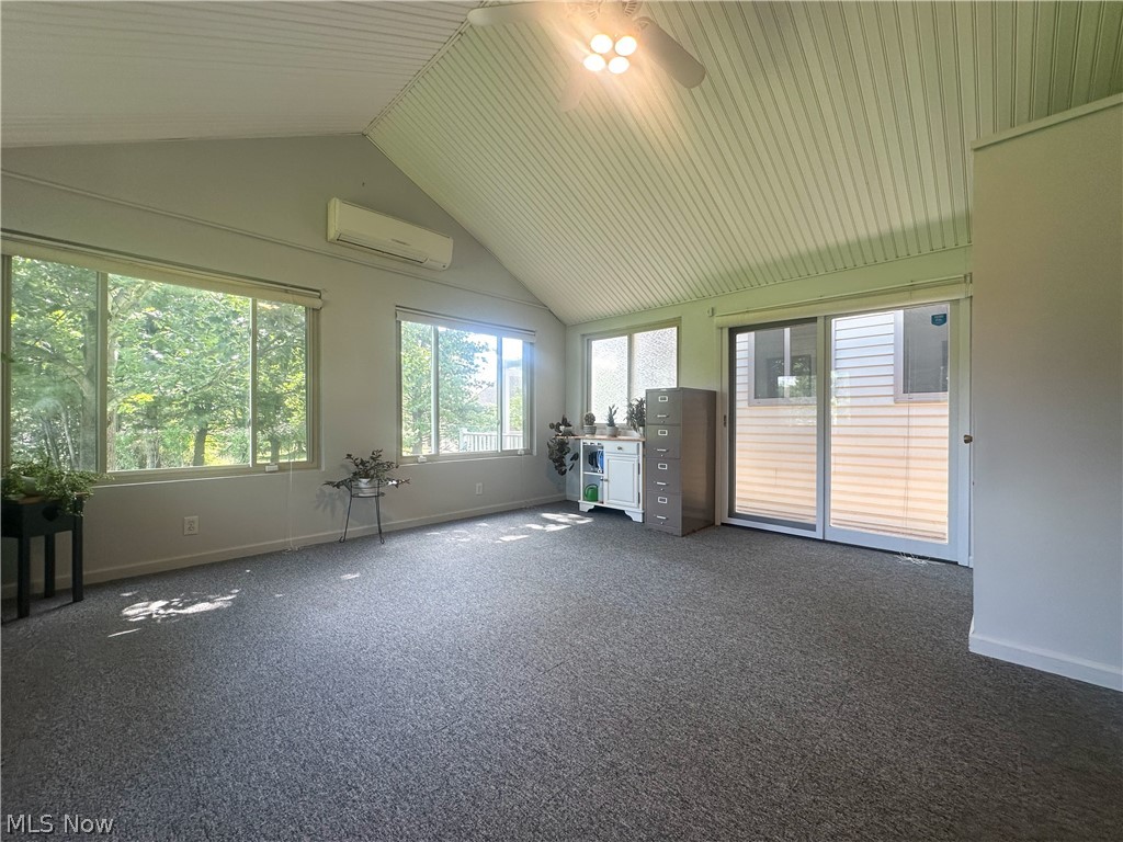 11 Mohawk Drive Girard OH 44420