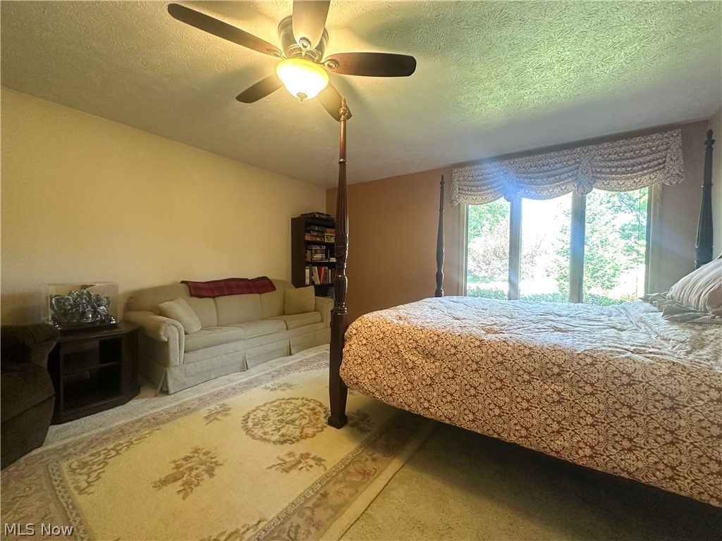 11 Mohawk Drive Girard OH 44420