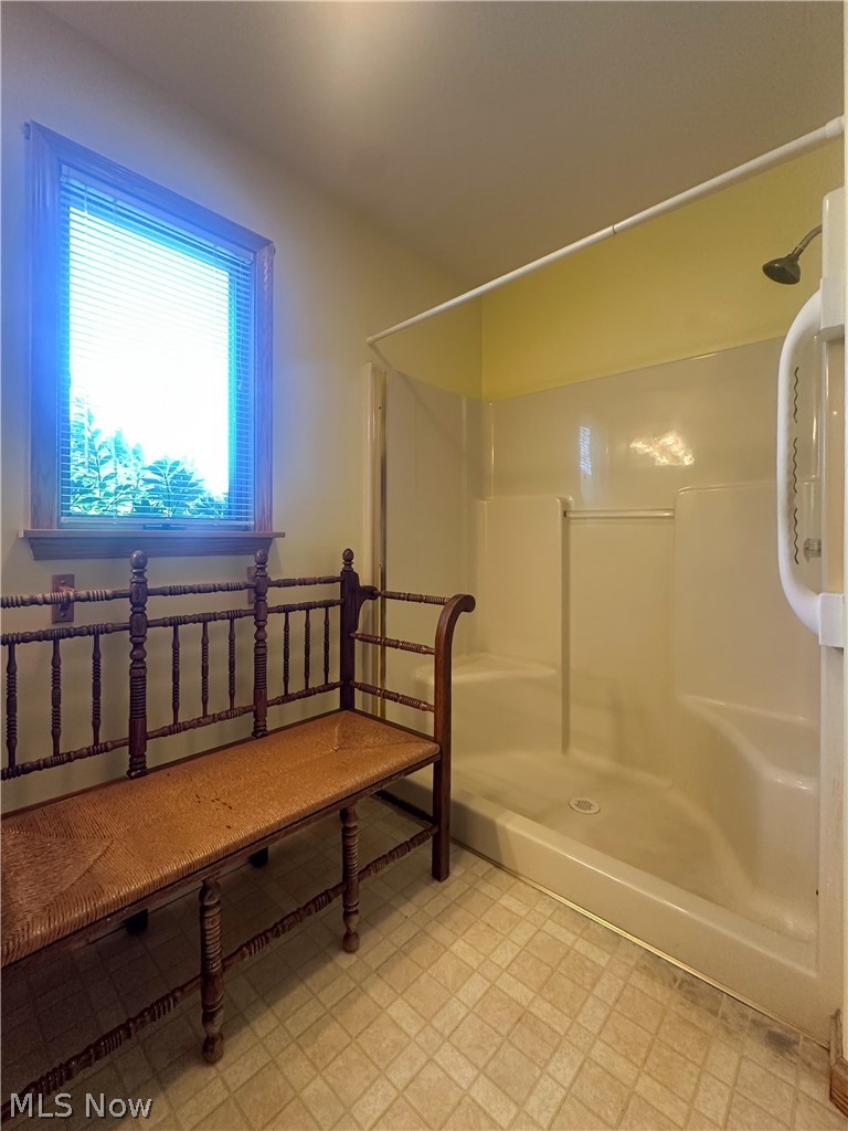 11 Mohawk Drive Girard OH 44420