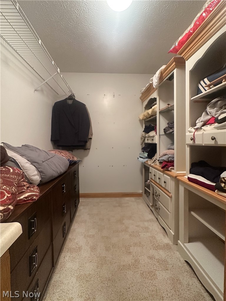 11 Mohawk Drive Girard OH 44420