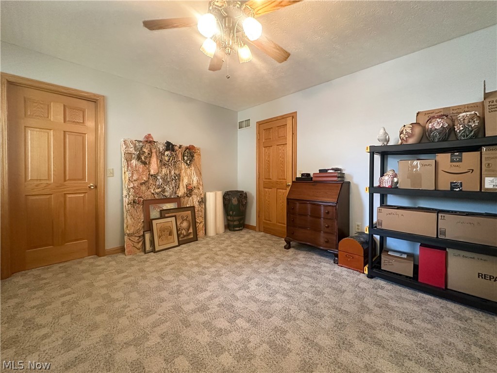 11 Mohawk Drive Girard OH 44420