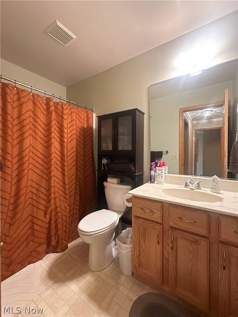 11 Mohawk Drive Girard OH 44420