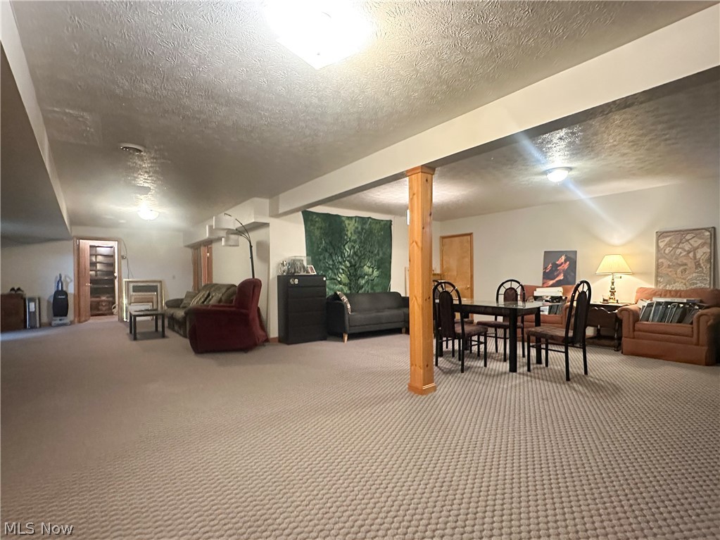 11 Mohawk Drive Girard OH 44420