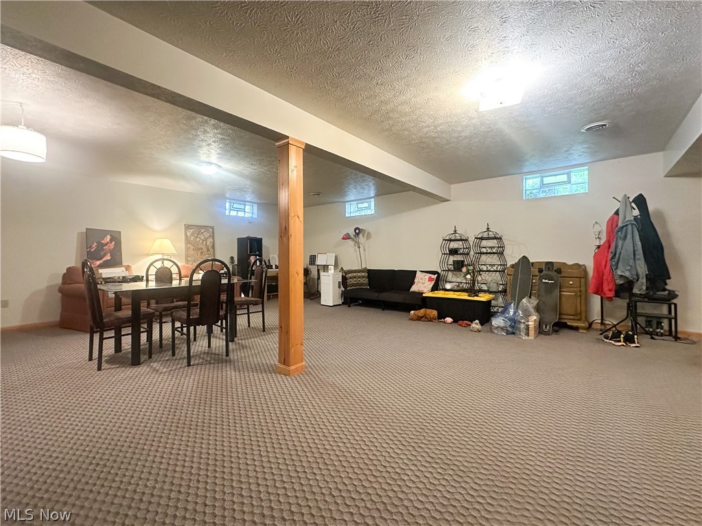 11 Mohawk Drive Girard OH 44420