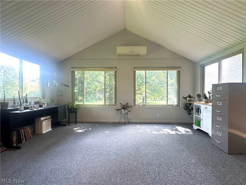 11 Mohawk Drive Girard OH 44420