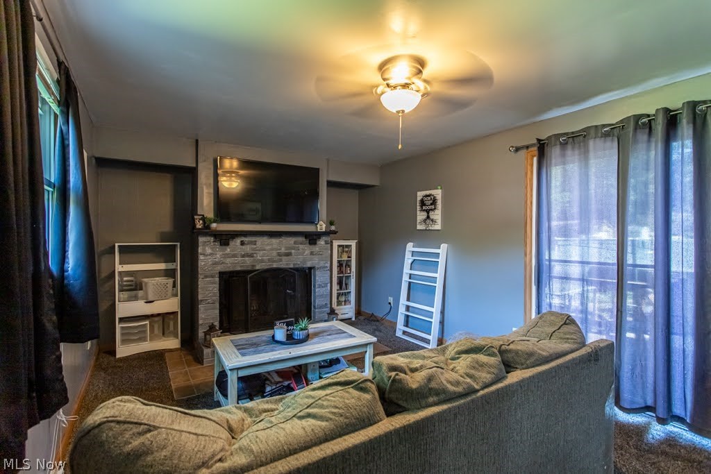 525 Towson Drive NW Warren OH 44483