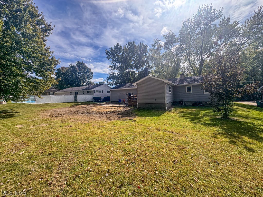 525 Towson Drive NW Warren OH 44483