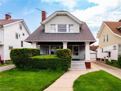 2077 Wyandotte Avenue Lakewood OH 44107