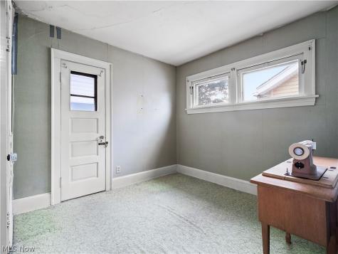 2077 Wyandotte Avenue Lakewood OH 44107