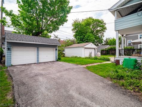 2077 Wyandotte Avenue Lakewood OH 44107