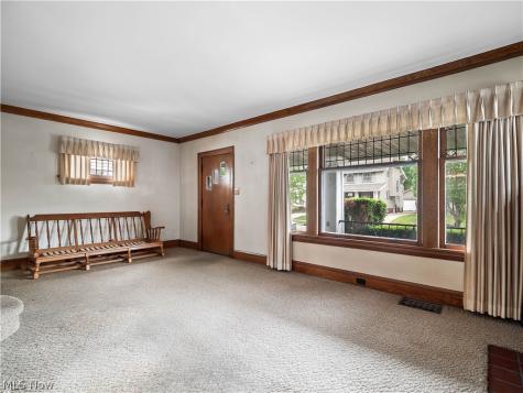 2077 Wyandotte Avenue Lakewood OH 44107