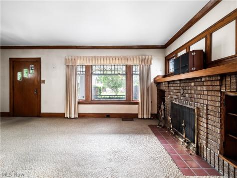 2077 Wyandotte Avenue Lakewood OH 44107