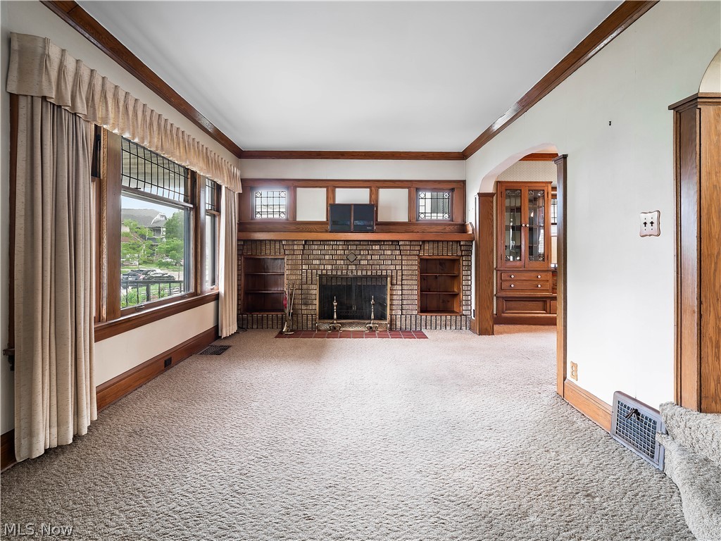 2077 Wyandotte Avenue Lakewood OH 44107