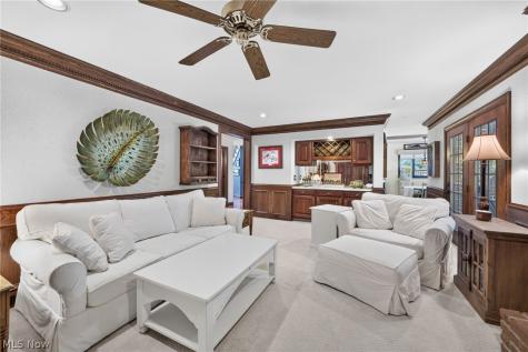 481 Lake Of The Woods Boulevard Akron OH 44333