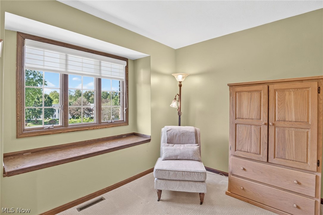 481 Lake Of The Woods Boulevard Akron OH 44333