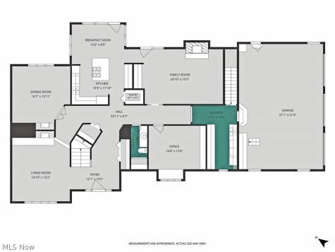 481 Lake Of The Woods Boulevard Akron OH 44333