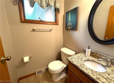 26771 Leenders Lane North Olmsted OH 44070