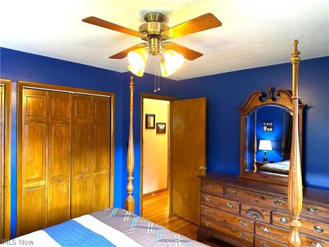 26771 Leenders Lane North Olmsted OH 44070