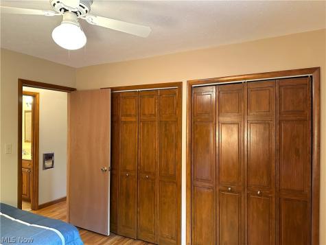 26771 Leenders Lane North Olmsted OH 44070
