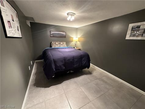 26771 Leenders Lane North Olmsted OH 44070