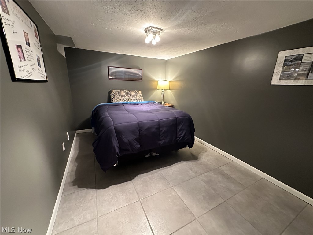 26771 Leenders Lane North Olmsted OH 44070