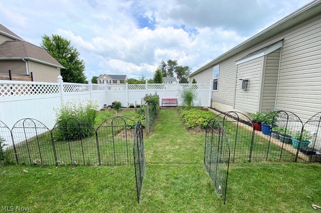 185 Amy Avenue Madison OH 44057