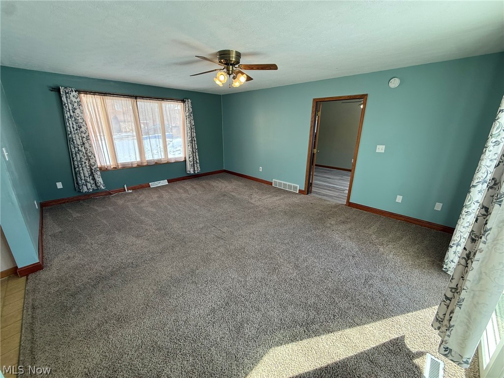 6784 Old Zoarville Road NE Zoarville OH 44656
