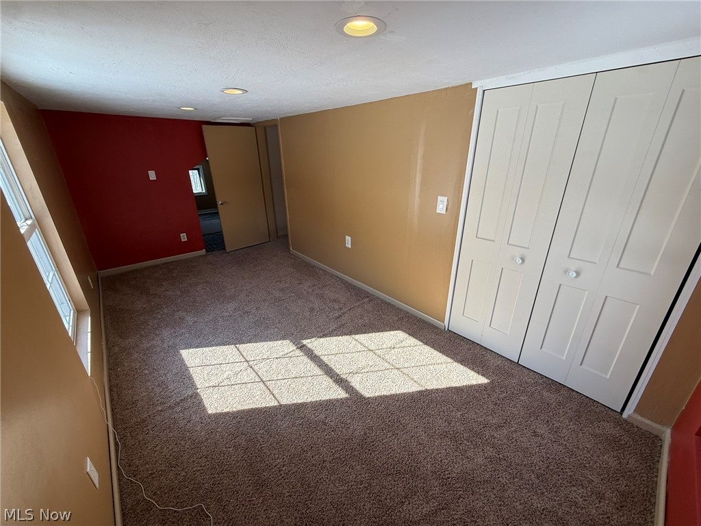 6784 Old Zoarville Road NE Zoarville OH 44656
