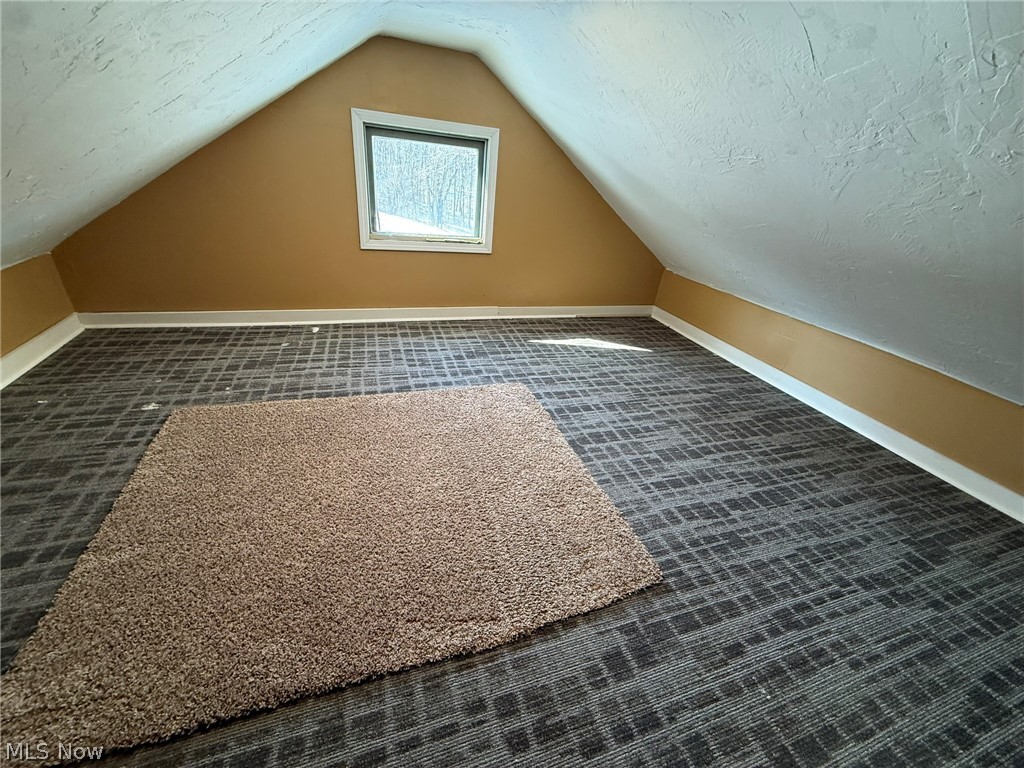 6784 Old Zoarville Road NE Zoarville OH 44656