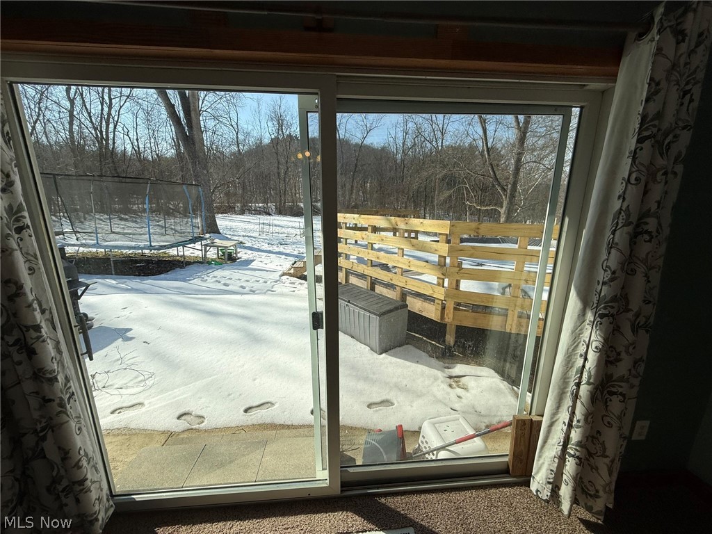 6784 Old Zoarville Road NE Zoarville OH 44656