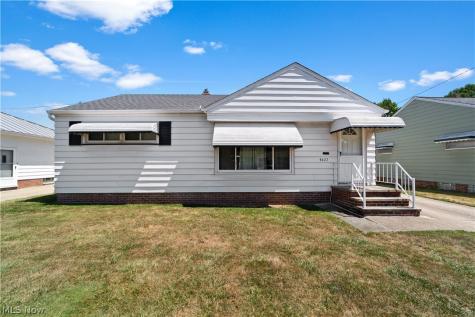 4677 Southwood Drive Brooklyn OH 44144