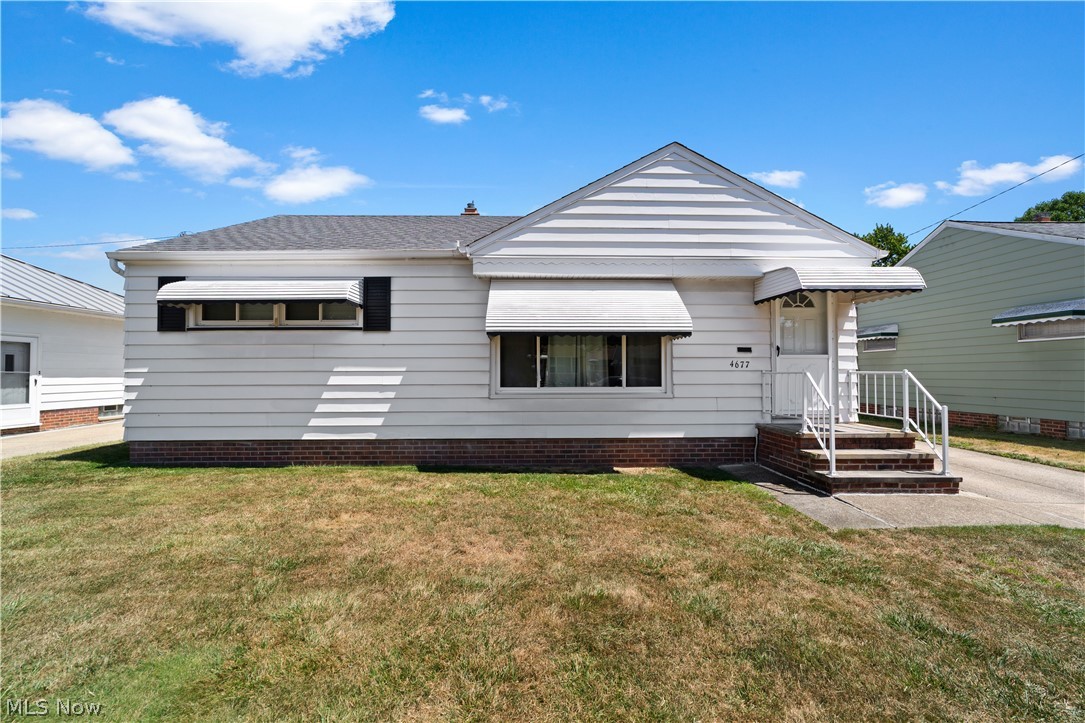 4677 Southwood Drive Brooklyn OH 44144