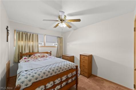 4677 Southwood Drive Brooklyn OH 44144