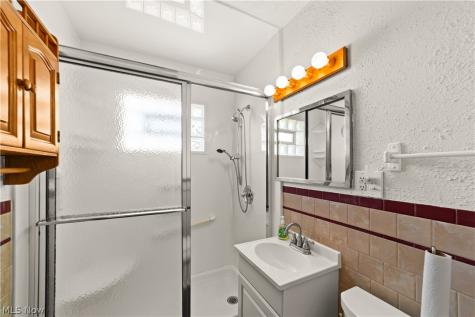 4677 Southwood Drive Brooklyn OH 44144