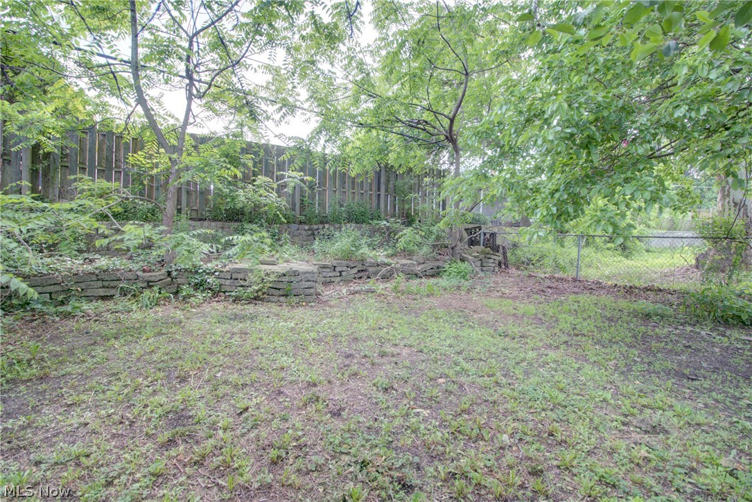4387 W 56th Street Cleveland OH 44144